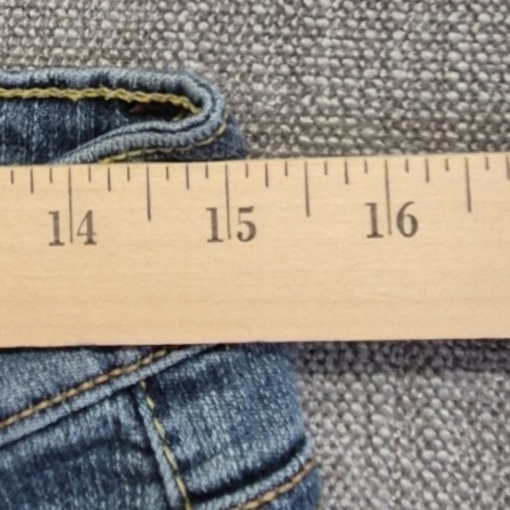 Levi's 518 Superlow Bootcut Jeans Women's sz 9 Short light wash stretch denim - Picture 8 of 16